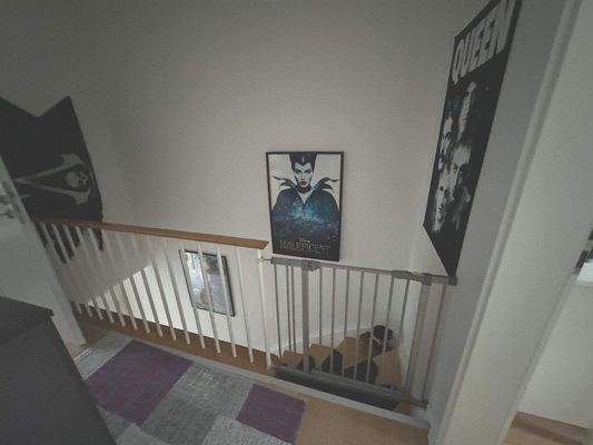 ....vom 1. Obergeschoß ins Erdgeschoß