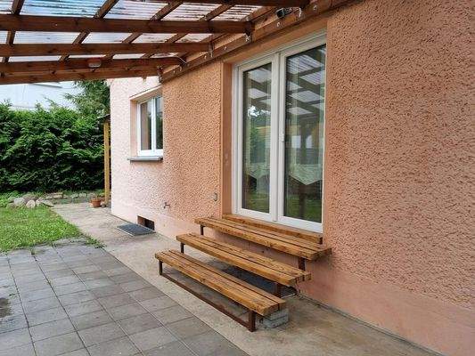 Terrasse und Terrassendach