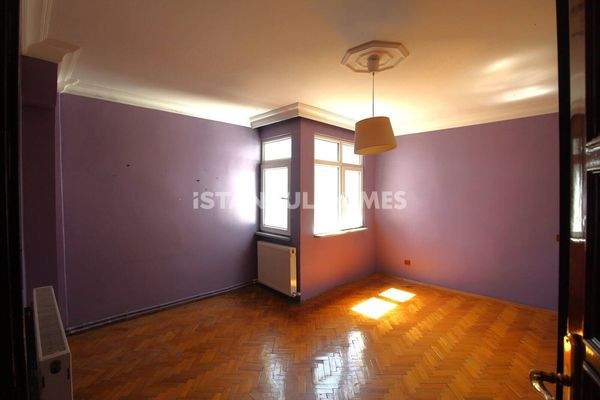 Stylish Apartments with Balcony and City Views in Eyupsultan