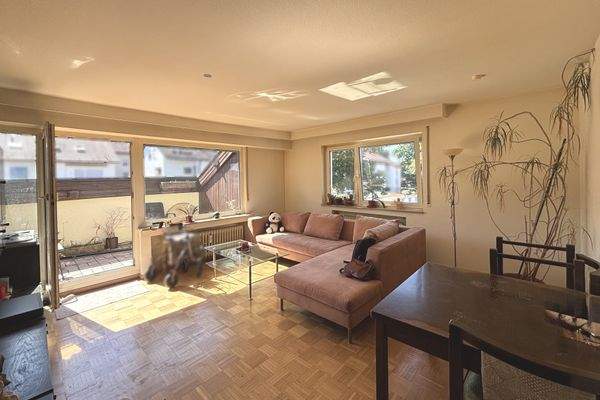 Wohnen/Essen möbliert