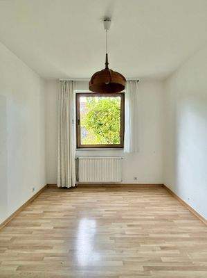 Kinder-/Arbeitszimmer