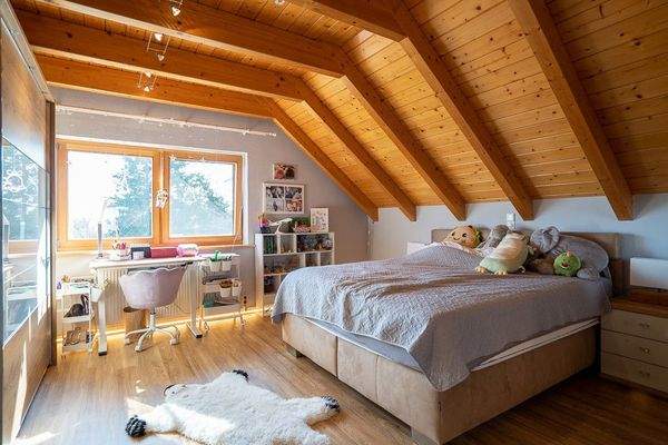 Schlafzimmer mit Bad en suite