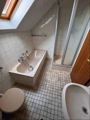 Wohnung OG Bad 1