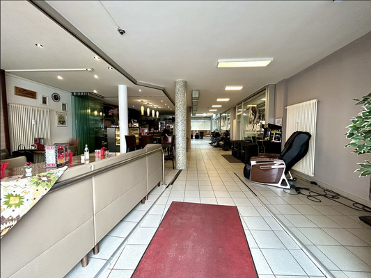 Eingangsbereich-links Gastro.png