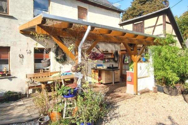 Terrasse vor dem Haus