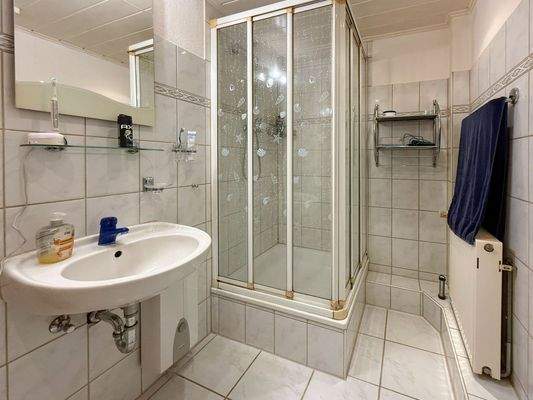 Duschbad im Dachgeschoss