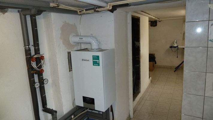 Brennwerttechnik im Keller
