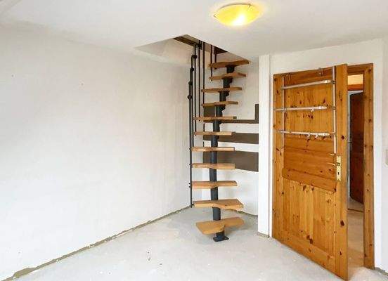 Aufgang zum Spitzboden