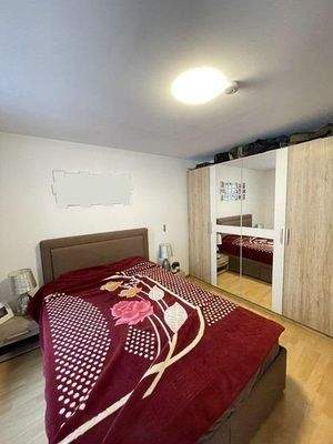Schlafzimmer / 1. OG links