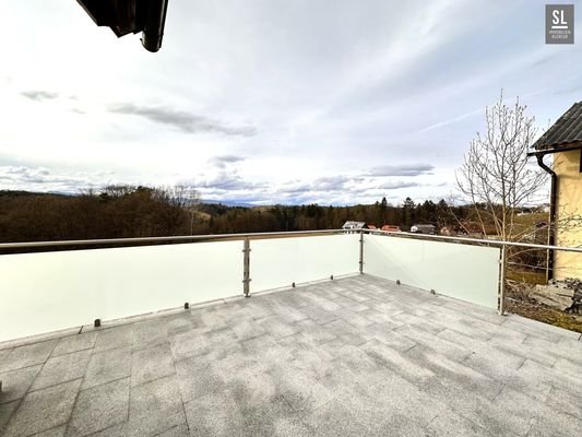 Westterrasse vor dem Gästezimmer