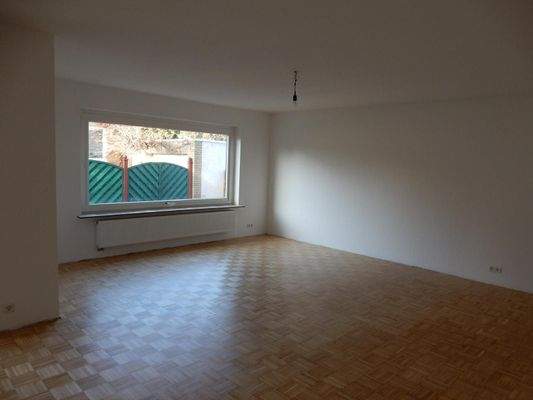 PHOTO-2025-11-05-11-33-49 4.jpg