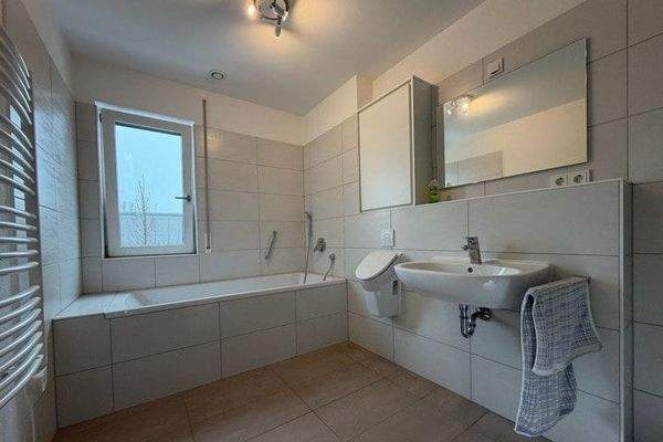 Badezimmer weitere Ansicht