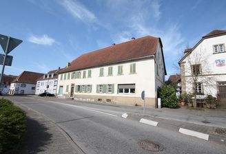 Straßenansicht