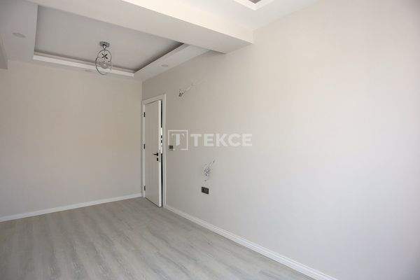 Apartments in a Complex with Indoor Parking in Antalya Muratpaşa