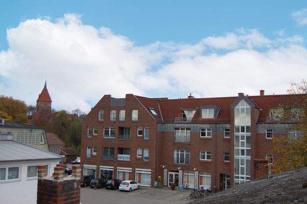 Umfeld mit Apotheke und Ärzten