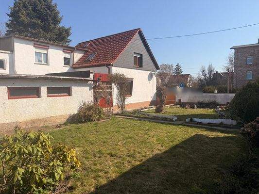 Blick aus dem Garten