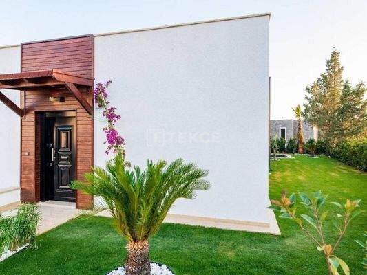 3-Bedroom Apartments with Private Gardens in Gümüşlük Bodrum