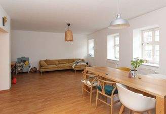 Großer Wohn- und Essbereich