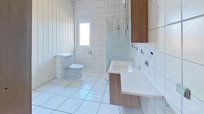 Wendenstr-55-Bathroom-Defurnished.jpg