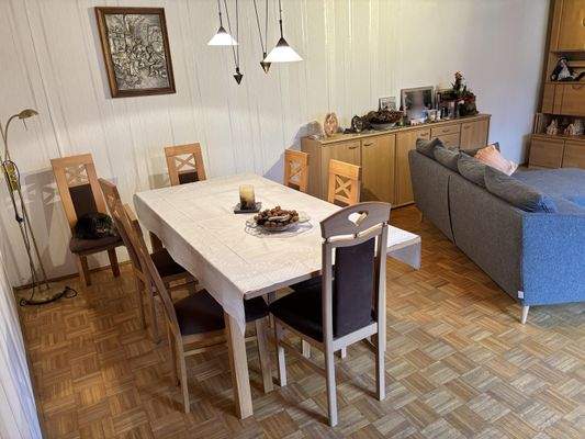 Essbereich im Wohnzimmer  (OG)