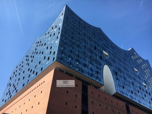 Elbphilharmonie unweit