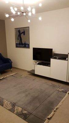 Fernseher und Musikanlage