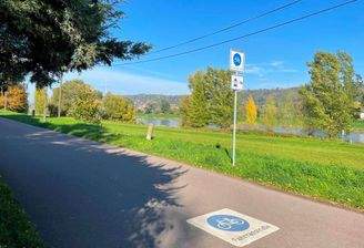 benachbarter Elberadweg