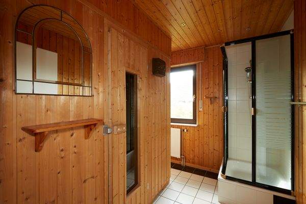 EG Sauna und Waschküche