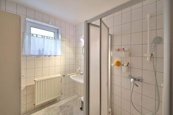 Duschbad Untergeschoss