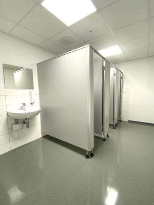 SÜDBAU, 1. OG, Sanitärräume WC