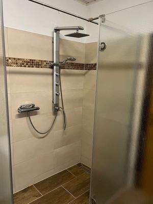 Dusche EG