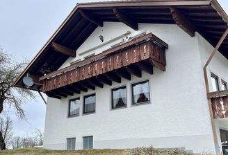 Südansicht mit Balkon