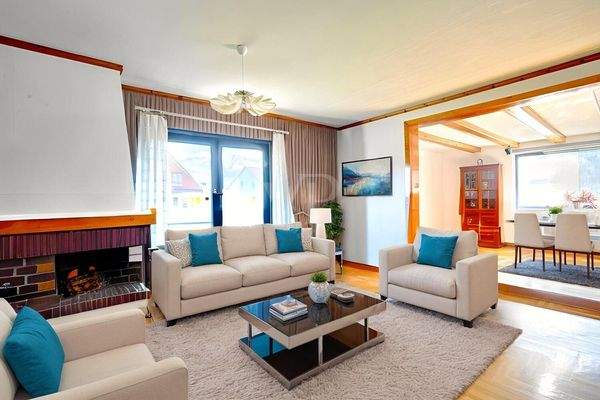 Kaminzimmer digital möbliert