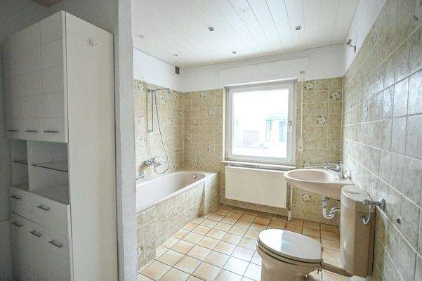 Tageslichtbadezimmer EG