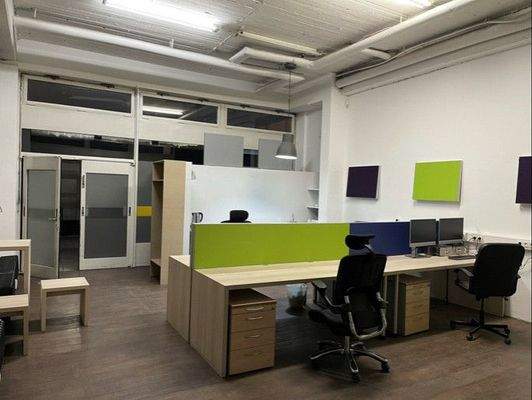 Freie Arbeitsplätze