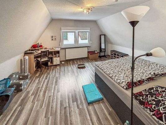 Wohnung 1 - Schlafzimmer - OG