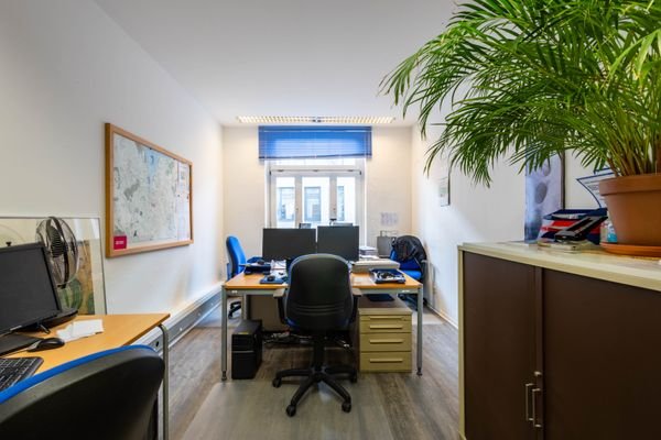 Büro 14