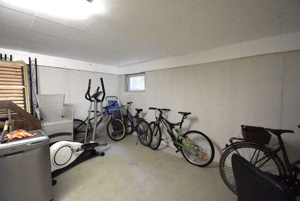 15 Abstellraum im Keller.JPG