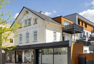 Fassade 61 Läden.jpg