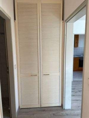 Einbauschrank Flur.JPG