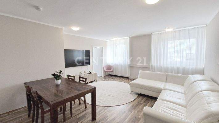 Whg. 2 OG Wohnzimmer