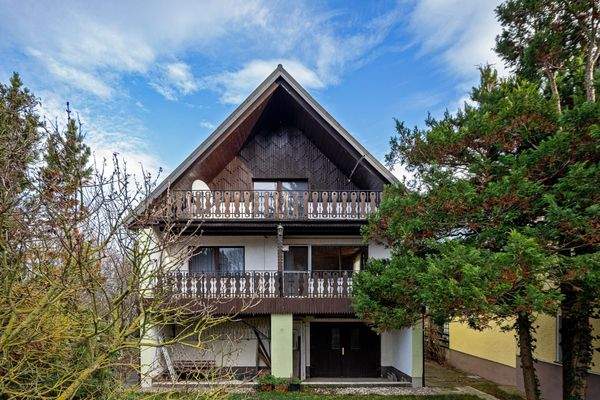 J2 - Ansicht West 1.jpg