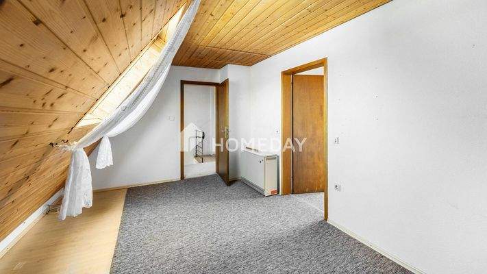 B DG Schlafzimmer 1 2