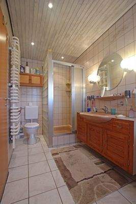 Voll- und Duschbad - Bild 1