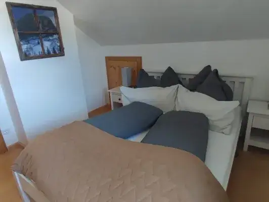 Schlafzimmer 2 oder Zusatzzimmer
