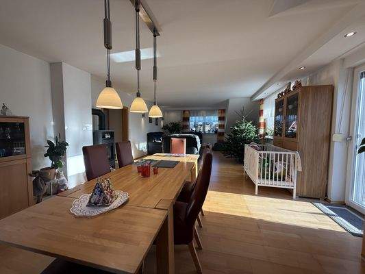 OG - Blick zum Essbereich