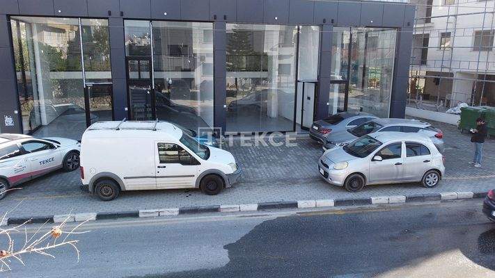 Shop in the Girne Center with High Rental Income