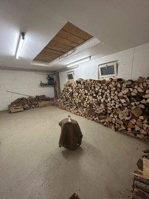 Grube unter der Garage