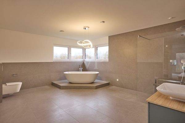 Übersicht_Masterbathroom