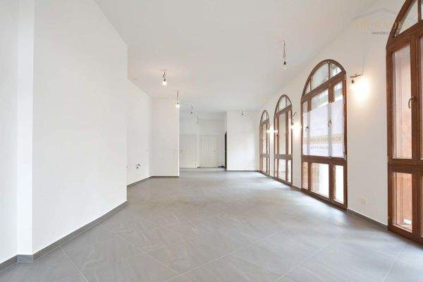 Teilansicht der Geschäftsfläche 